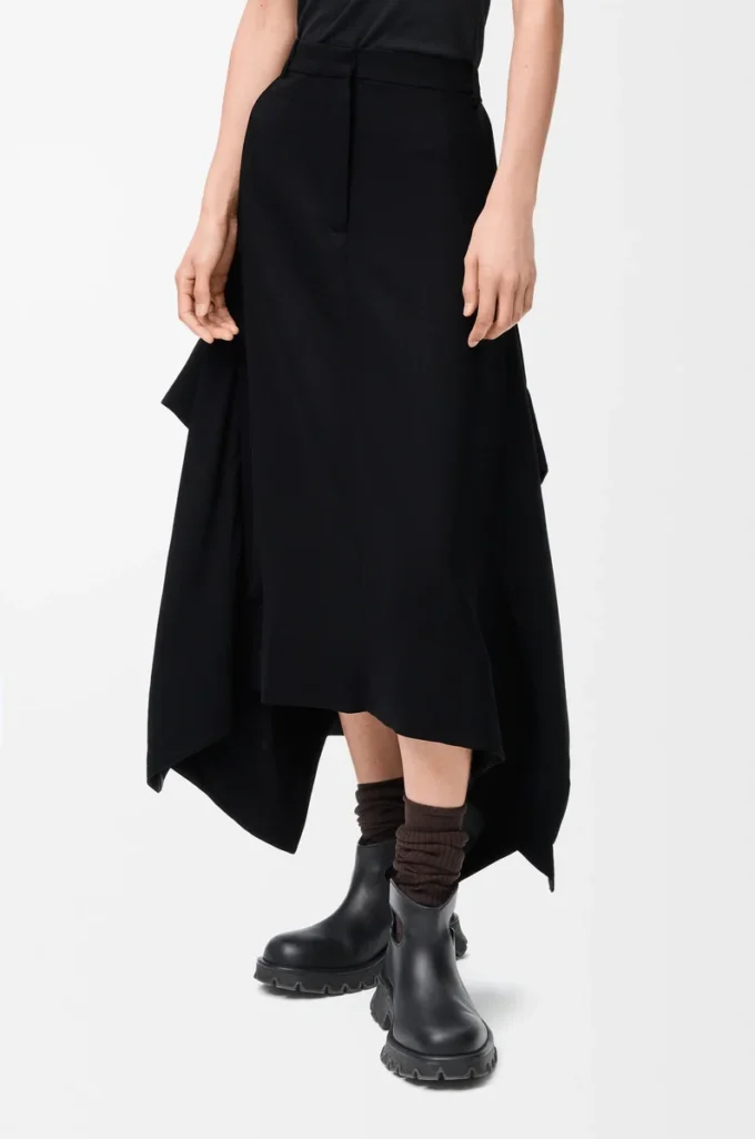Skirt in stretch viscose Black Skirt in stretch viscose Black