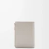 Slim compact walllet in textured classic calfskin Shell Grey Slim compact walllet in textured classic calfskin Shell Grey