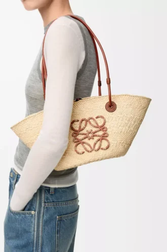 Small Anagram Basket bag in iraca palm and calfskin Natural/Tan