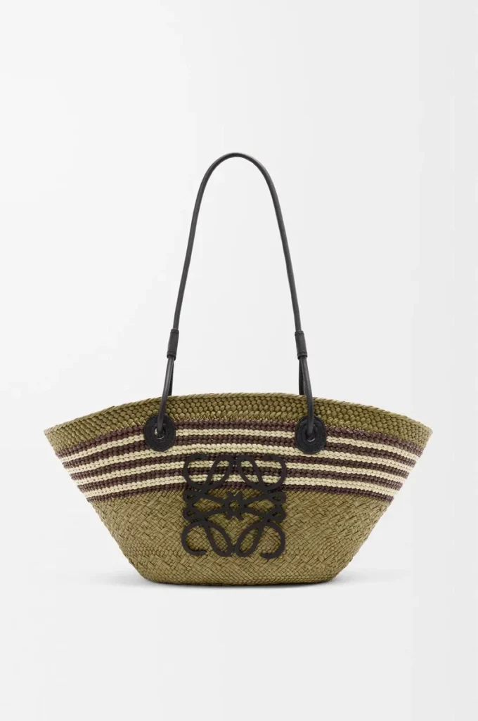 Small Anagram Basket in iraca palm and calfskin Dark Khaki/Black Small Anagram Basket in iraca palm and calfskin Dark Khaki/Black