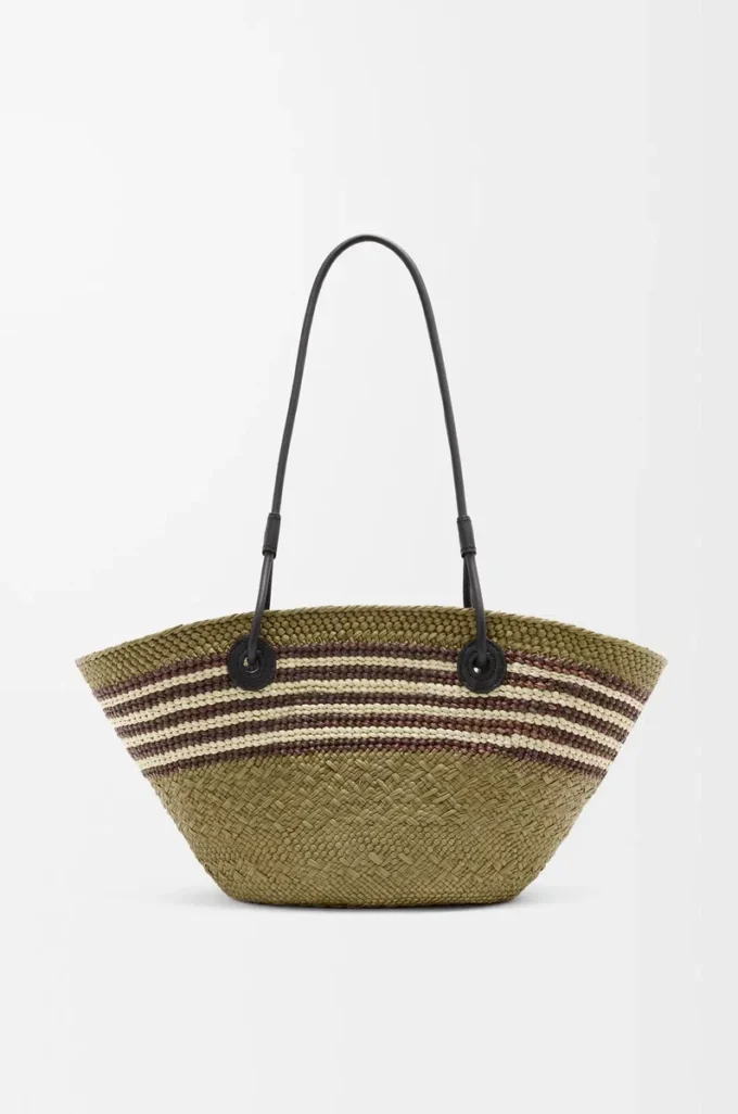 Small Anagram Basket in iraca palm and calfskin Dark Khaki/Black Small Anagram Basket in iraca palm and calfskin Dark Khaki/Black