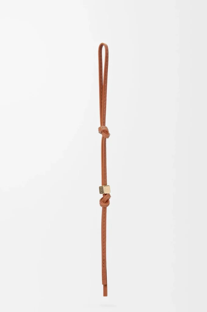 Small Anagram strap in calfskin Tan Tonal/Gold Small Anagram strap in calfskin Tan Tonal/Gold