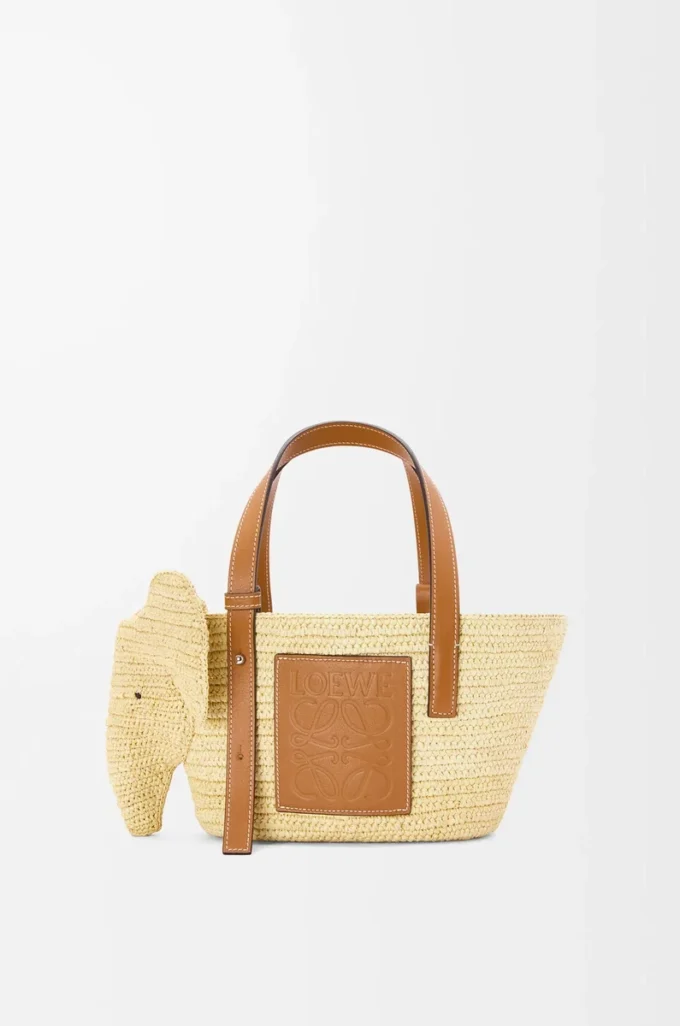 Small Elephant basket in raffia and calfskin Natural/Tan Small Elephant basket in raffia and calfskin Natural/Tan