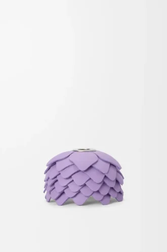 Small flower charm in calfskin Mauve