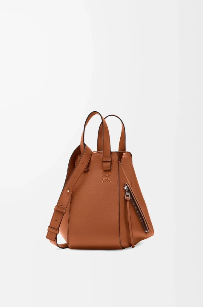 Small Hammock bag in classic calfskin Tan Small Hammock bag in classic calfskin Tan