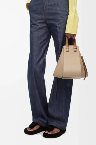 Small Hammock bag in soft grained calfskin Sand Small Hammock bag in soft grained calfskin Sand