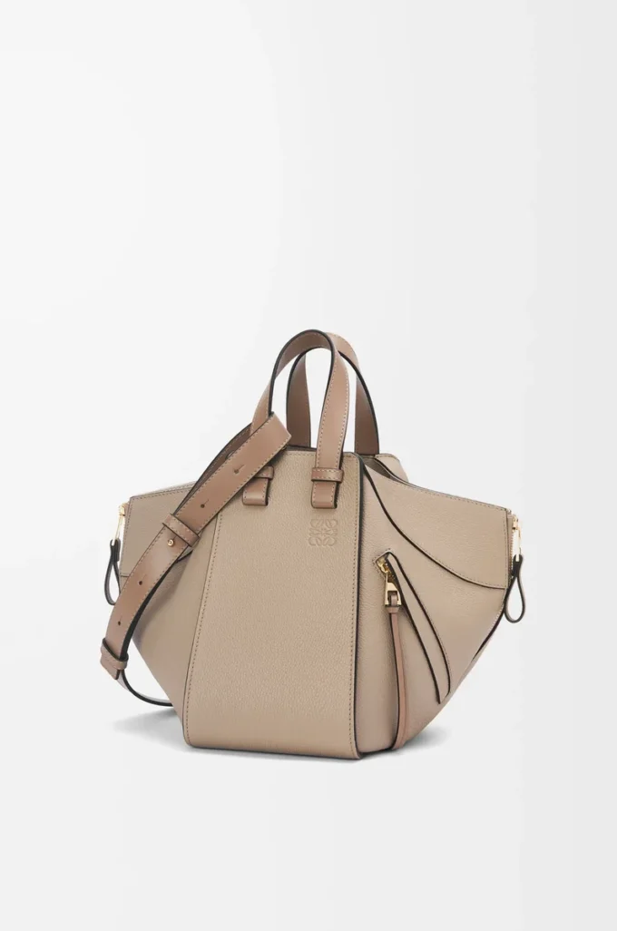 Small Hammock bag in soft grained calfskin Sand Small Hammock bag in soft grained calfskin Sand