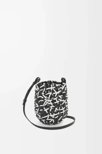 Small Nest Basket bag in calfskin Black/White