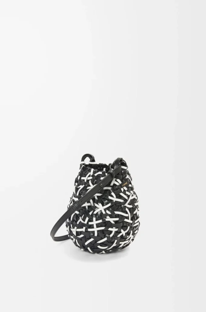 Small Nest Basket bag in calfskin Black/White Small Nest Basket bag in calfskin Black/White