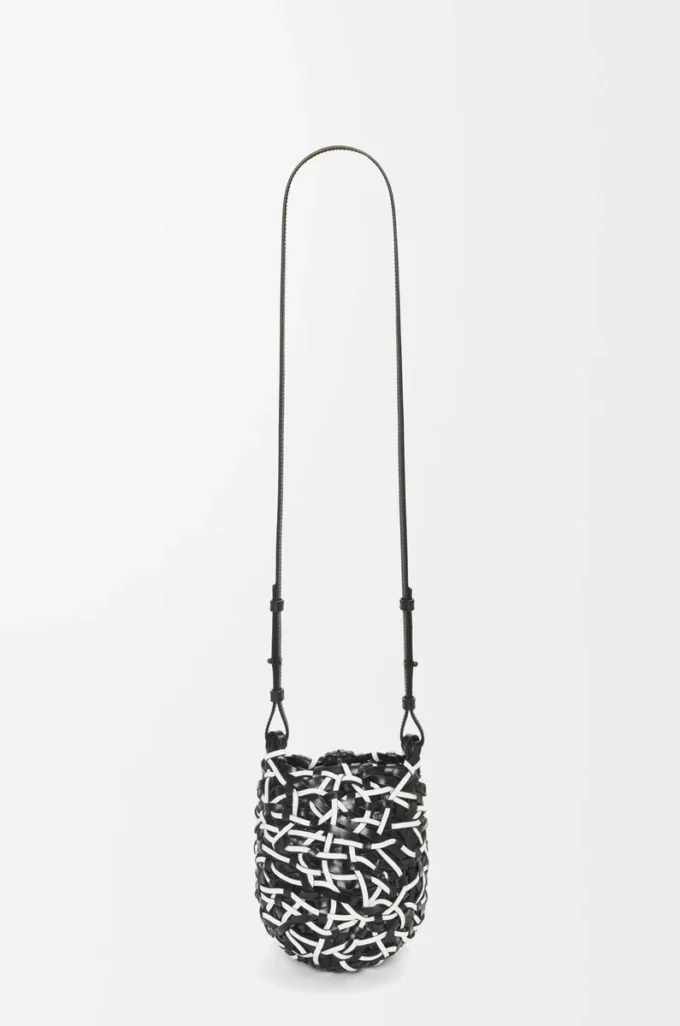 Small Nest Basket bag in calfskin Black/White Small Nest Basket bag in calfskin Black/White