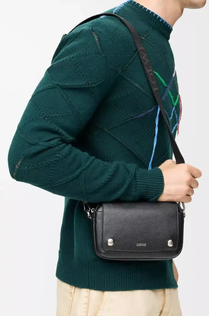 Small Pebble messenger bag in supple grained calfskin Black Small Pebble messenger bag in supple grained calfskin Black