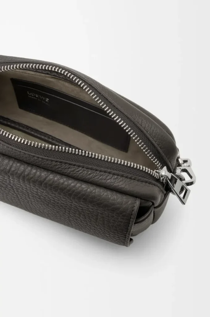 Small Pebble messenger bag in supple grained calfskin Dark Grey
