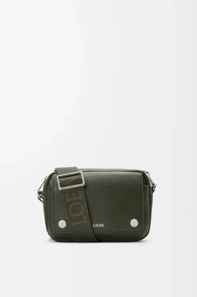 Small Pebble messenger bag in supple grained calfskin Dark Khaki Small Pebble messenger bag in supple grained calfskin Dark Khaki