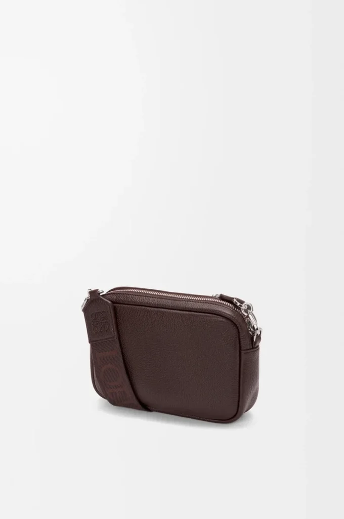 Small Pebble messenger bag in supple grained calfskin Oxblood Small Pebble messenger bag in supple grained calfskin Oxblood