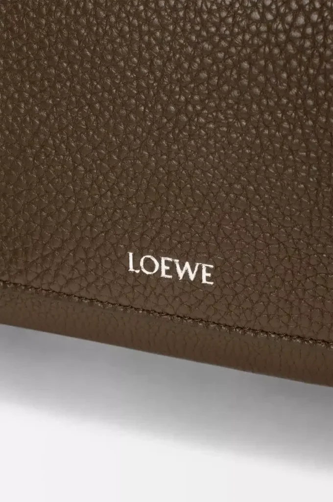 Small Pebble messenger bag in supple grained calfskin Tundra