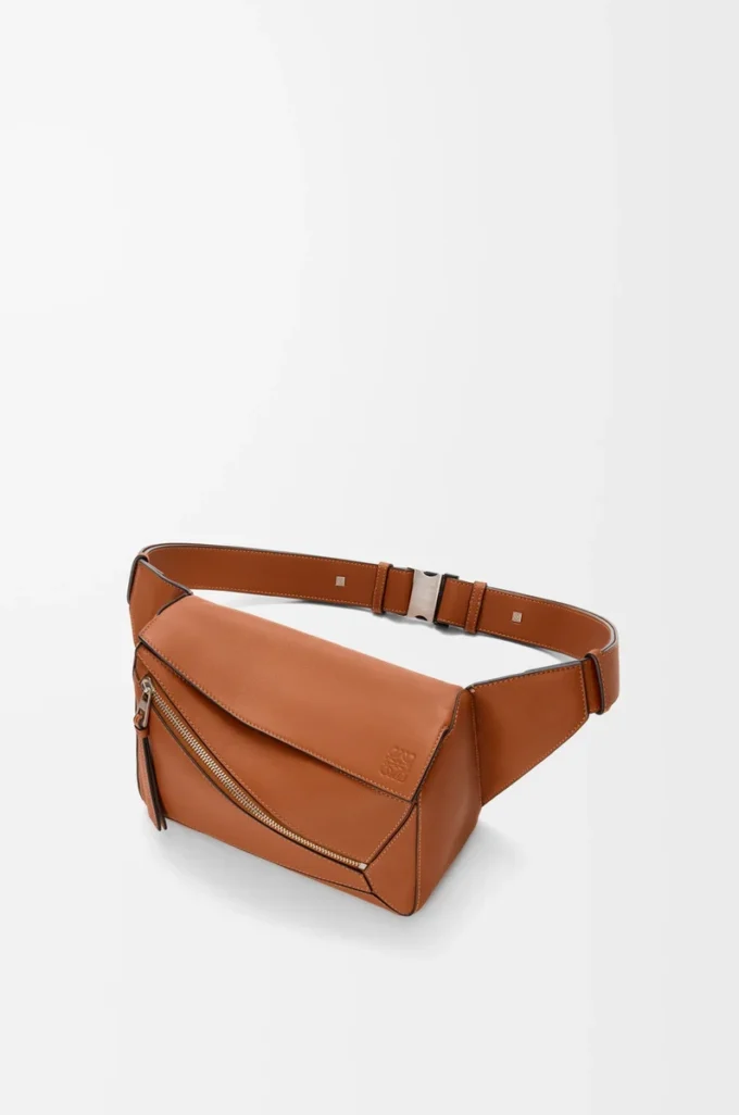 Small Puzzle bumbag in classic calfskin Tan