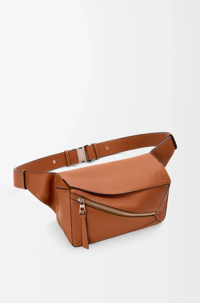 Small Puzzle bumbag in classic calfskin Tan