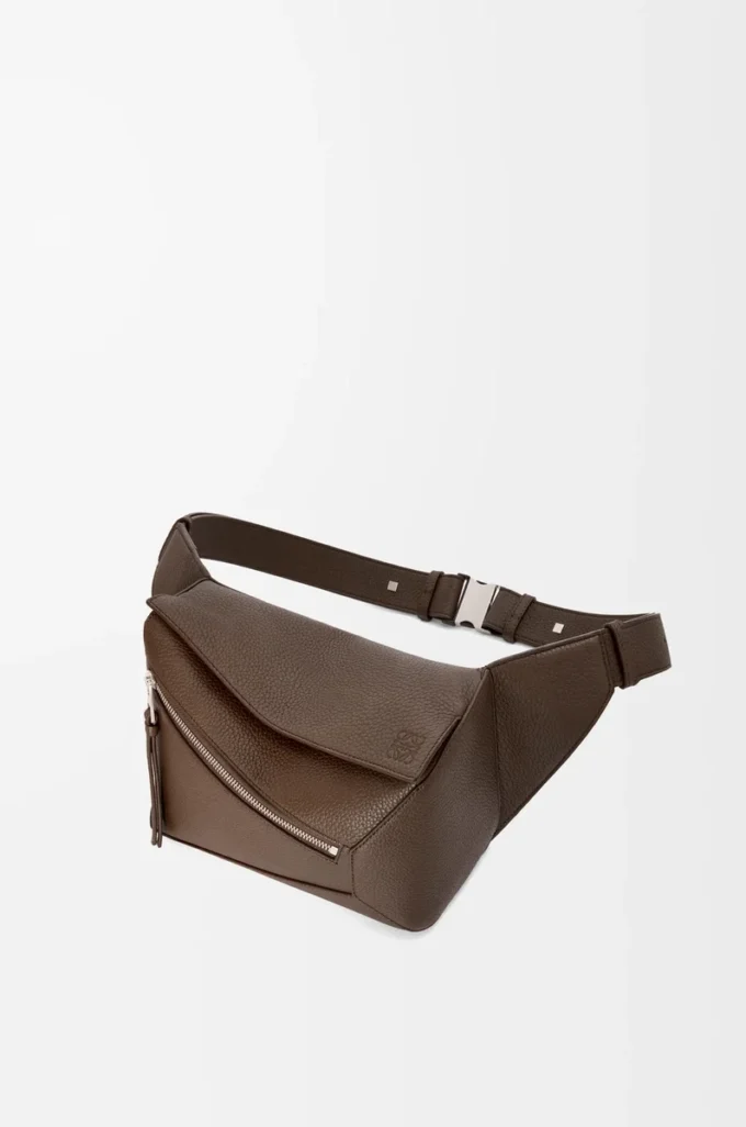 Small Puzzle bumbag in grained calfskin Dark Cigar