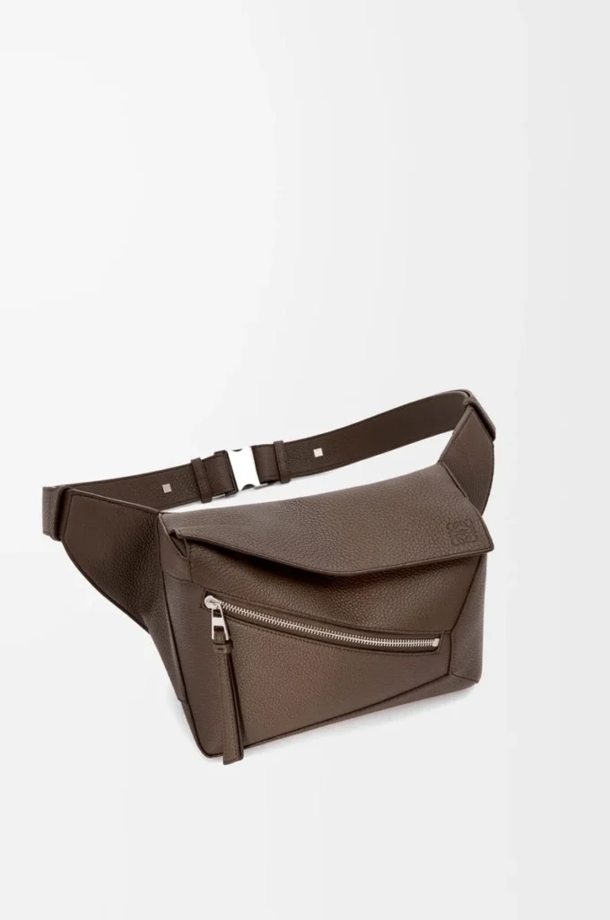 Small Puzzle bumbag in grained calfskin Dark Cigar