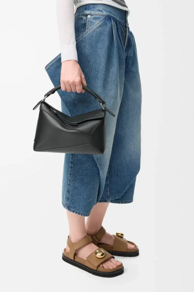 Small Puzzle Edge bag in classic calfskin Black Small Puzzle Edge bag in classic calfskin Black