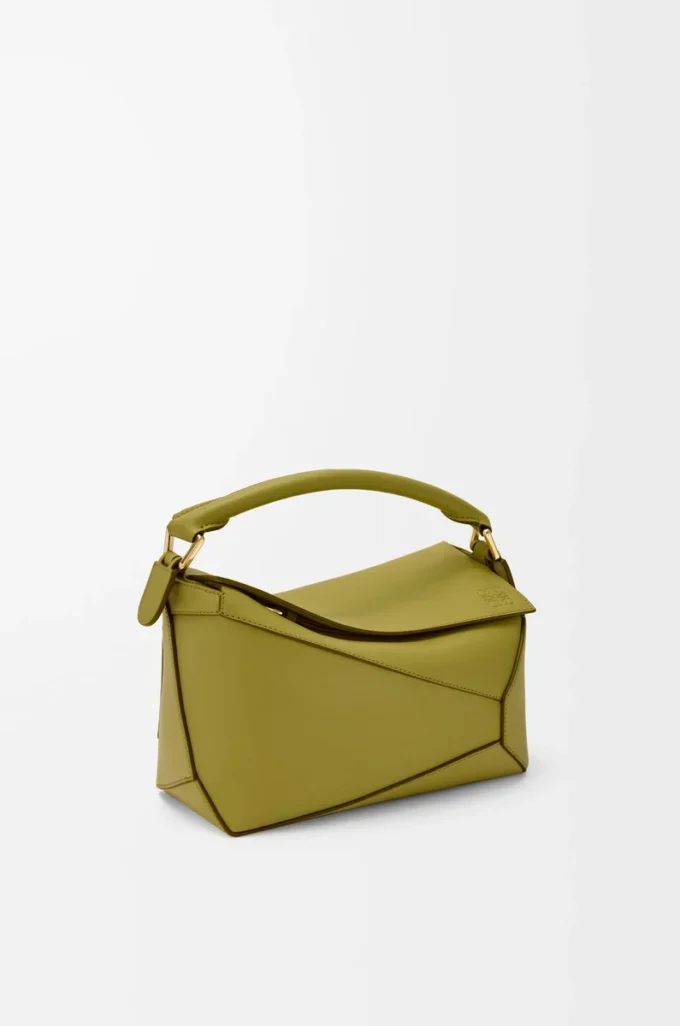 Small Puzzle Edge bag in classic calfskin Light Moss Small Puzzle Edge bag in classic calfskin Light Moss