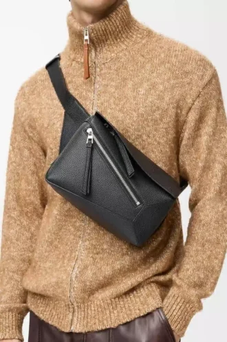 Small Puzzle Edge bumbag in classic calfskin Black