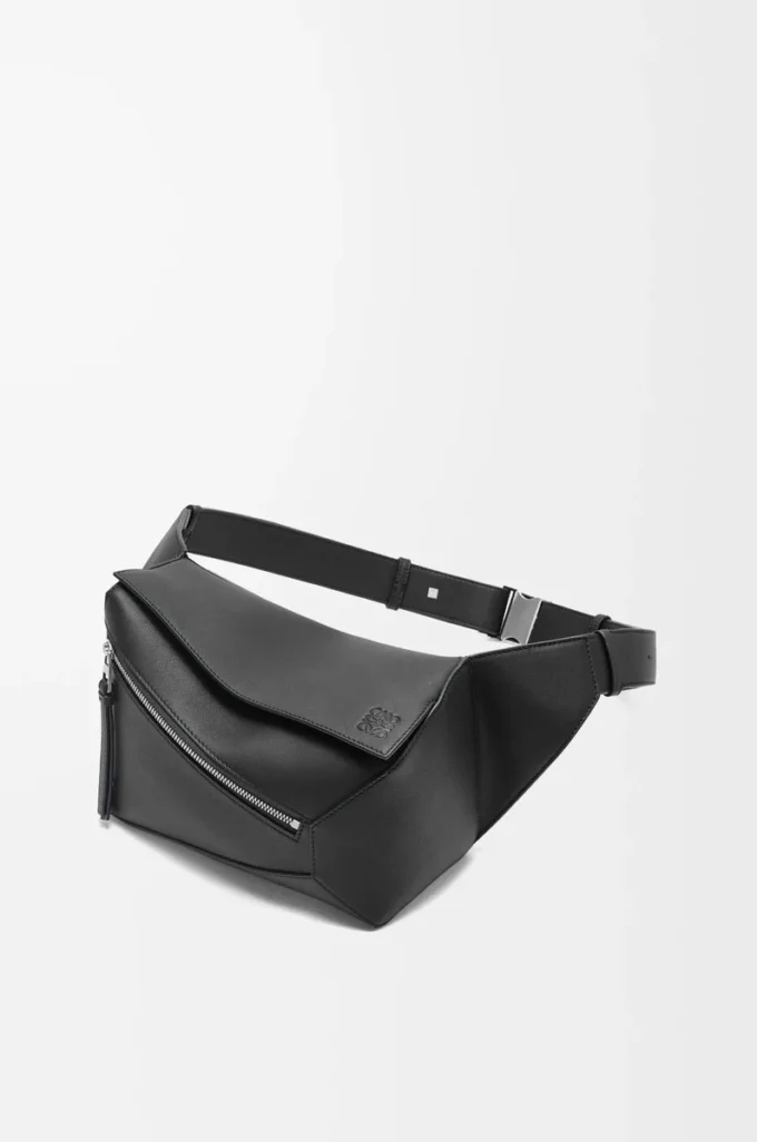 Small Puzzle Edge bumbag in classic calfskin Black