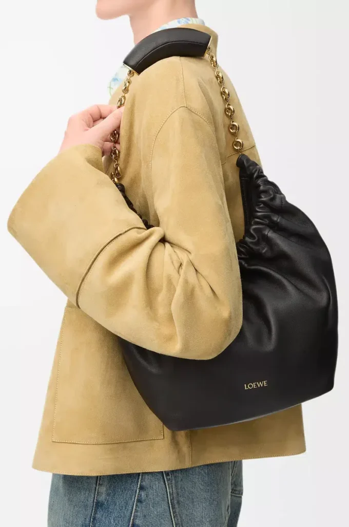 Small Squeeze bag in mellow nappa lambskin Black Small Squeeze bag in mellow nappa lambskin Black