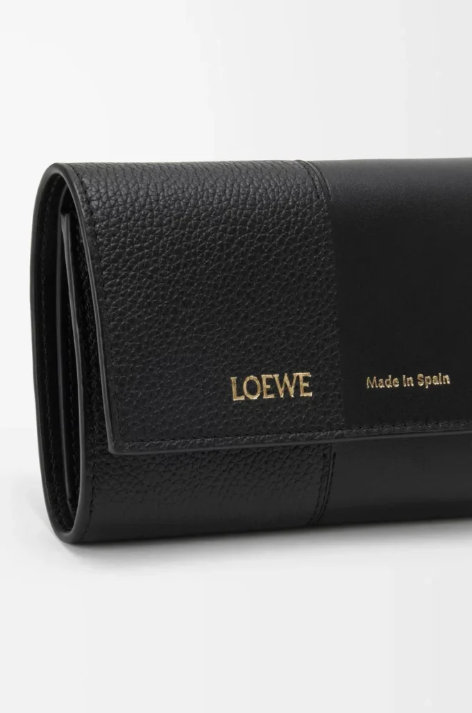 Small vertical wallet in smooth and grained calfskin Black Small vertical wallet in smooth and grained calfskin Black