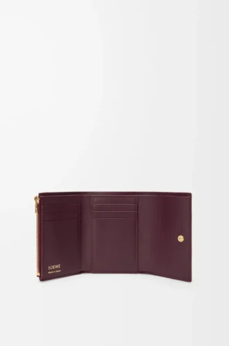 Small vertical wallet in smooth and grained calfskin Dark Burgundy