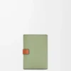 Small vertical wallet in soft grained calfskin Rosemary/Tan Small vertical wallet in soft grained calfskin Rosemary/Tan