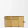Small vertical wallet in soft grained calfskin Shell Grey/Eucalyptus