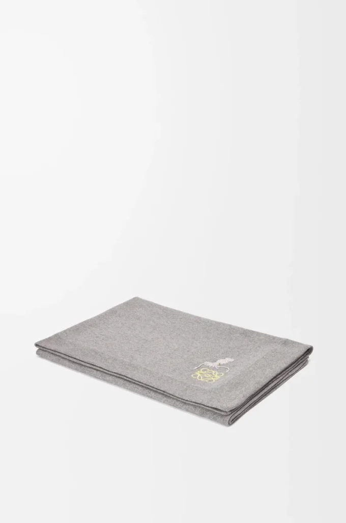 Squid blanket in cashmere Grey