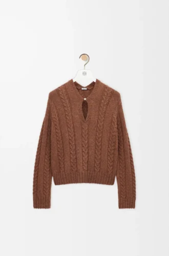 Sweater in wool Brown