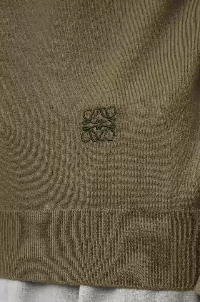 Sweater in wool Green/Khaki Green Sweater in wool Green/Khaki Green