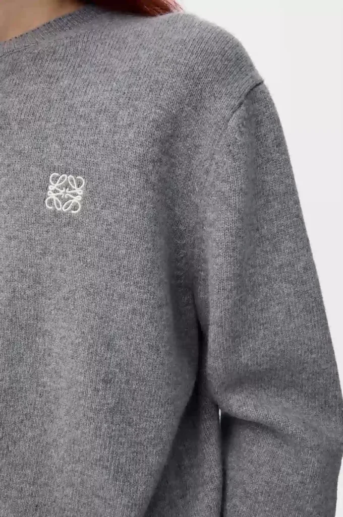 Sweater in wool Grey Melange Sweater in wool Grey Melange