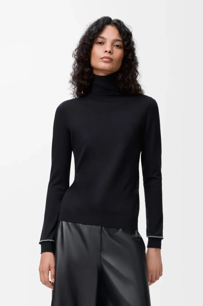 Sweater in wool Navy/Grey Sweater in wool Navy/Grey