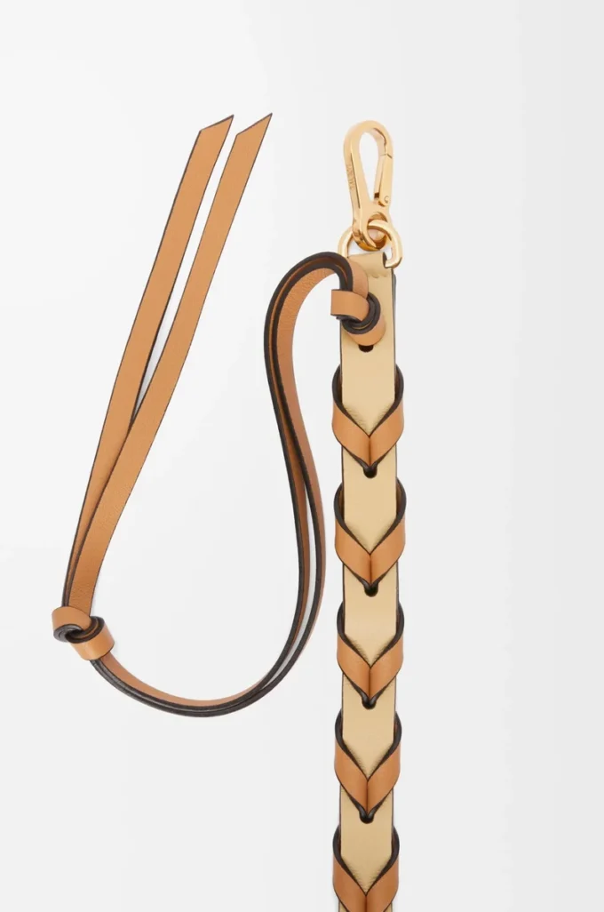 Thin braided strap in classic calfskin Dark Butter/Warm Desert Thin braided strap in classic calfskin Dark Butter/Warm Desert