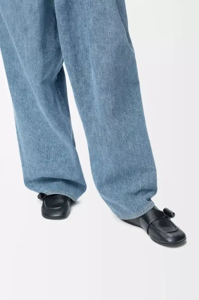 Toggle loafer in shiny smooth calfskin Black