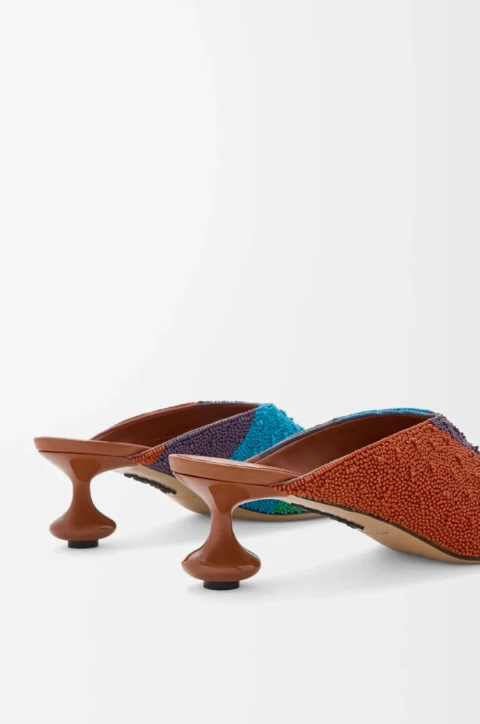 Toy mule in embroidered canvas Caramel/Bright Green Toy mule in embroidered canvas Caramel/Bright Green