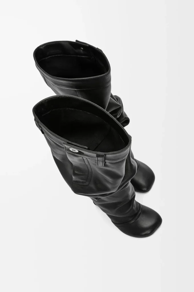 Toy over the knee boot in nappa lambskin Black