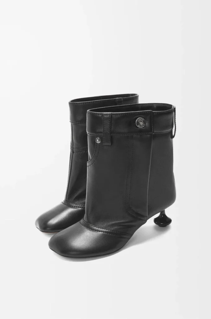 Toy Panta ankle bootie in lambskin Black
