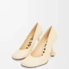 Toy pump in goatskin Oat Milk