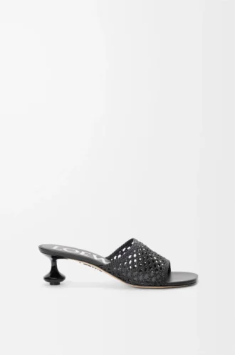 Toy slide in calfskin Black