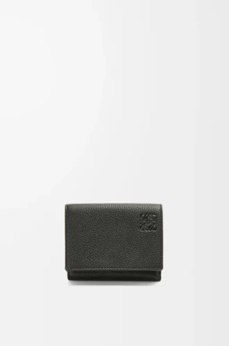 Trifold wallet in soft grained calfskin Black