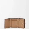 Trifold wallet in soft grained calfskin Blush/Mahogany Trifold wallet in soft grained calfskin Blush/Mahogany