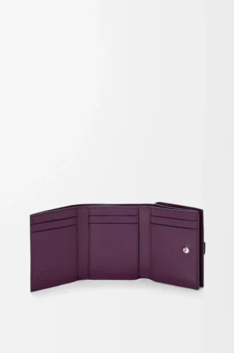Trifold wallet in soft grained calfskin Dirty Mauve/Squirrel