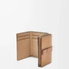 Trifold wallet in soft grained calfskin Toffee/Tan Trifold wallet in soft grained calfskin Toffee/Tan