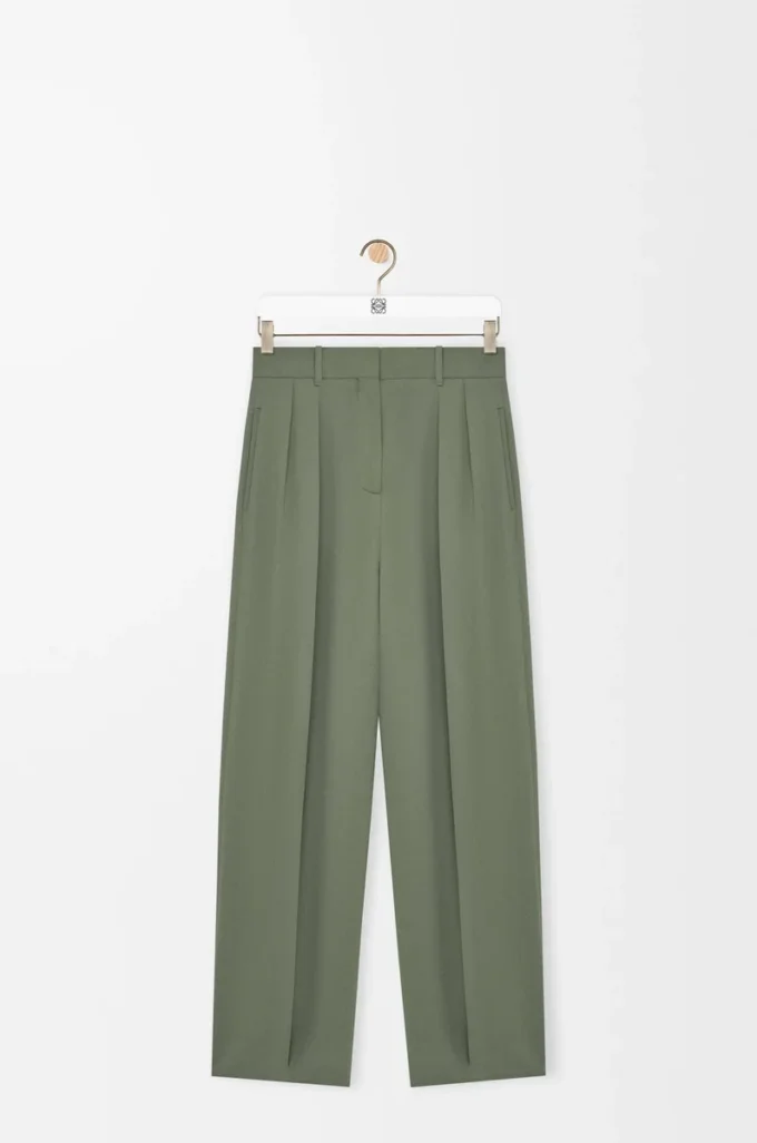 Trousers in stretch viscose Light Khaki Green Trousers in stretch viscose Light Khaki Green