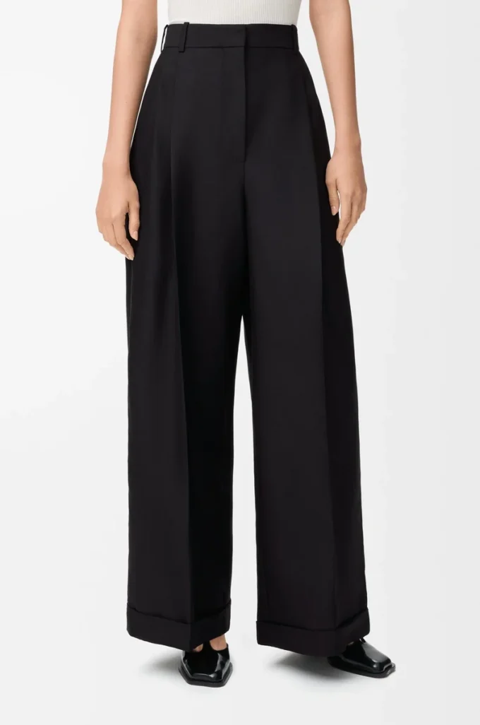 Trousers in wool and silk Black Trousers in wool and silk Black